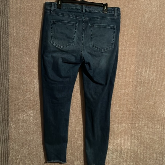 🌞3/$25 Lane Bryant skinny jeans - Picture 5 of 6